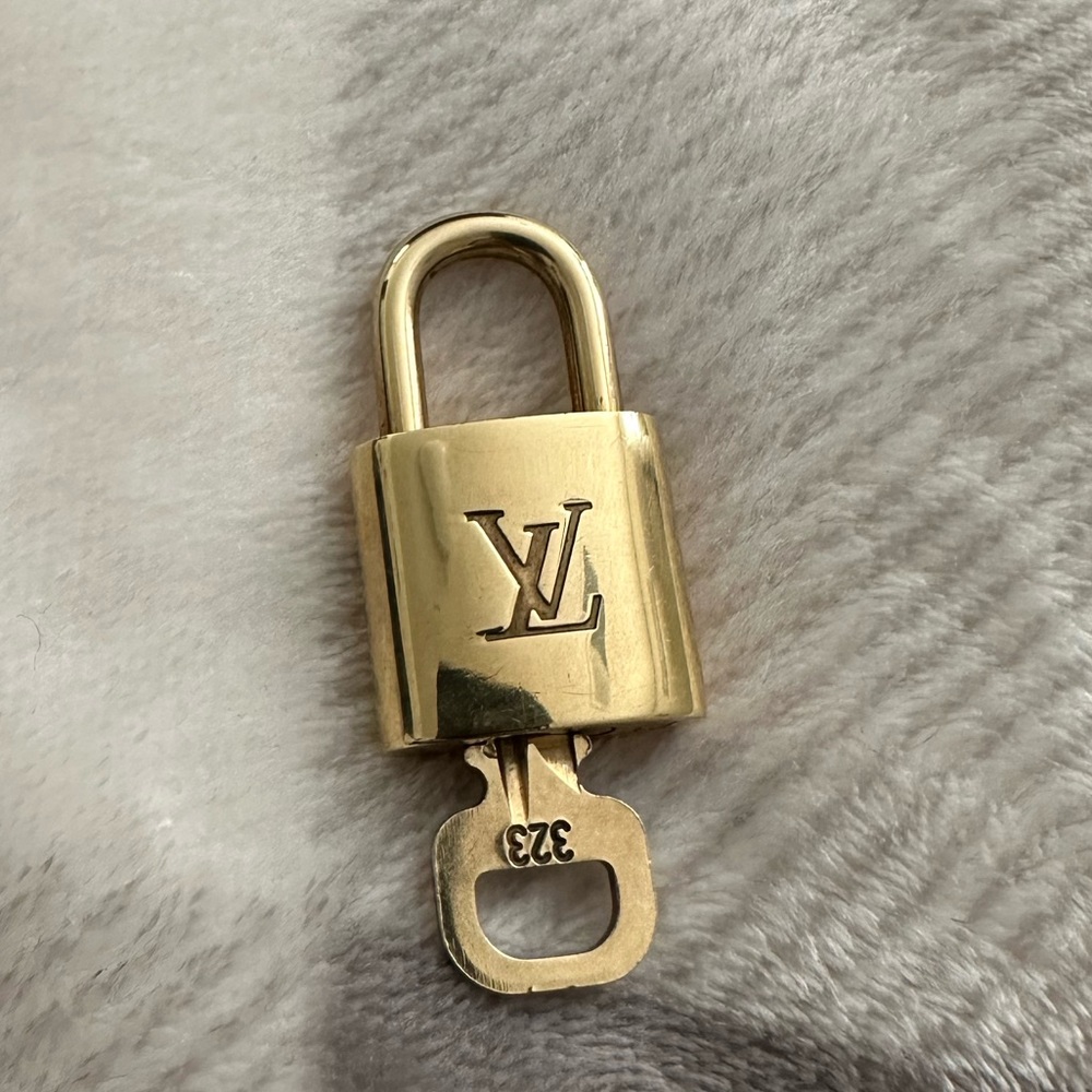 Louis Vuitton lock and key ONLY #323